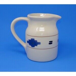 Hartstone Pottery Cheyenne Aztec Design 32 oz Jug Pitcher  USA